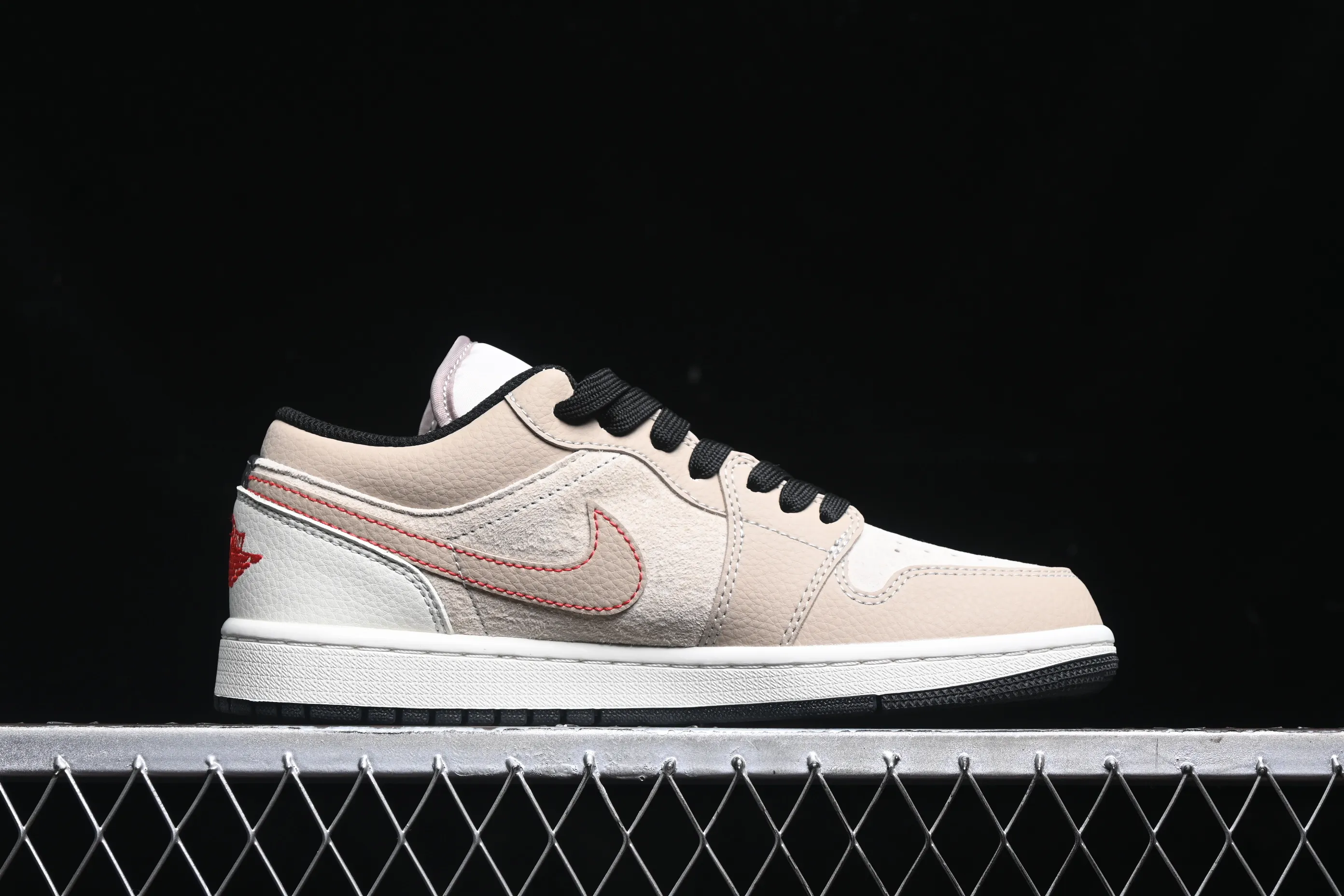 All Categories Air Jordan Jordan Series Basketball Shoes Air Jordan 1 Low Air Jordan 1 Low AJ1 Joe 1 North Face Collaboration-Law Brown High-end Customized Low-top Retro Basketball Shoes DC2024-033